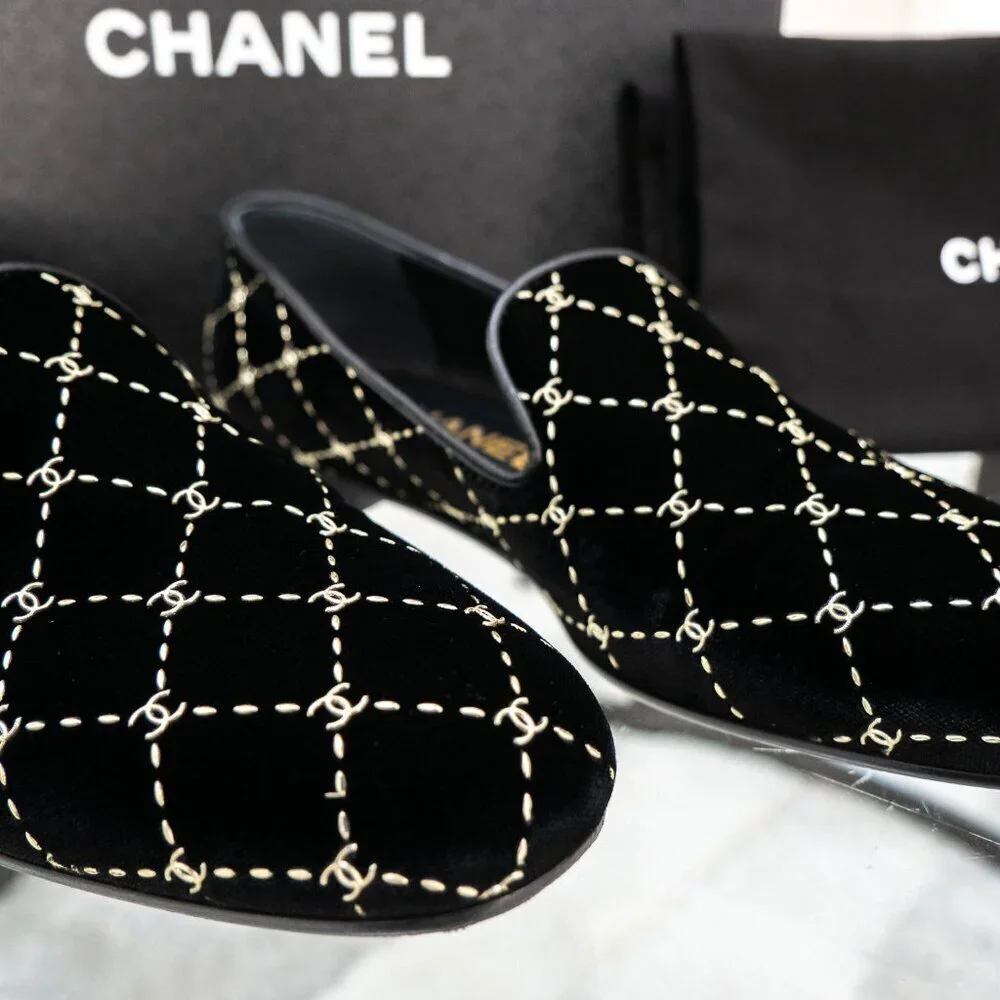 Chanel Black Velvet Diamond CC Patterned Moccasin Loafers | Size 8 | UK 38